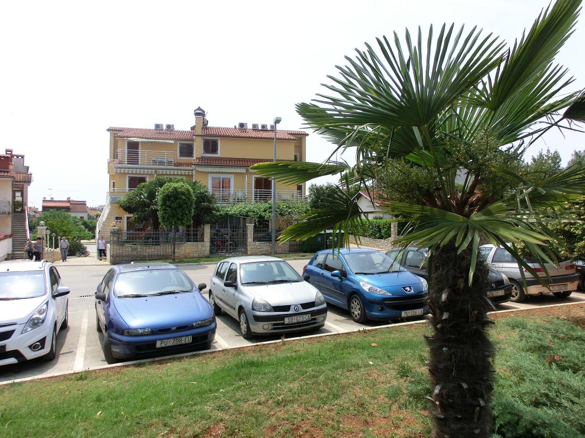 Pansion Valbruna Bed & Breakfast Rovinj Exterior photo