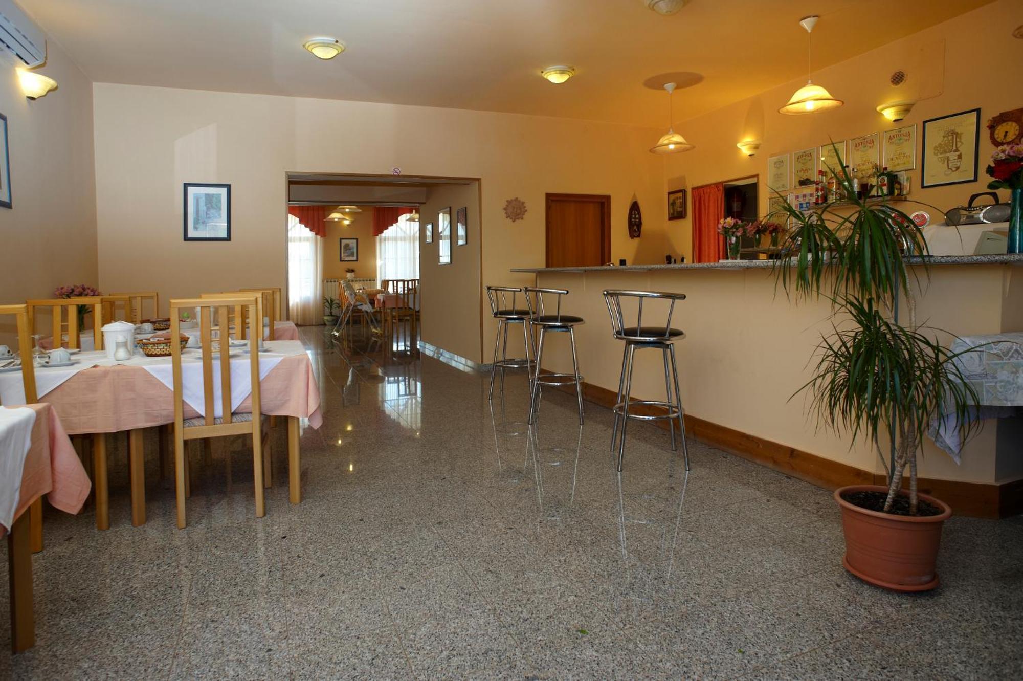 Pansion Valbruna Rovinj Exterior photo